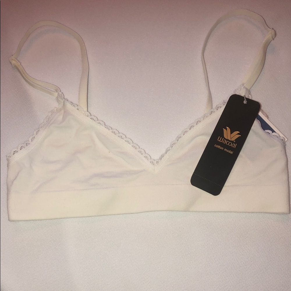 Wacoal White Cream Lace Trim Training Bra for little girls size 32 Cotton Modal